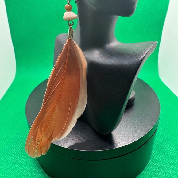 Vintage Chic Feather Drop Earrings with Bead Accents - Picture 3 of 5